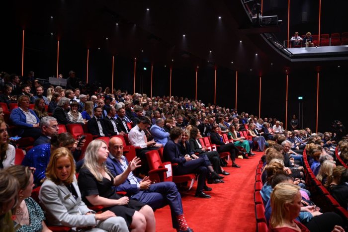 Afbeelding publiek in een theater